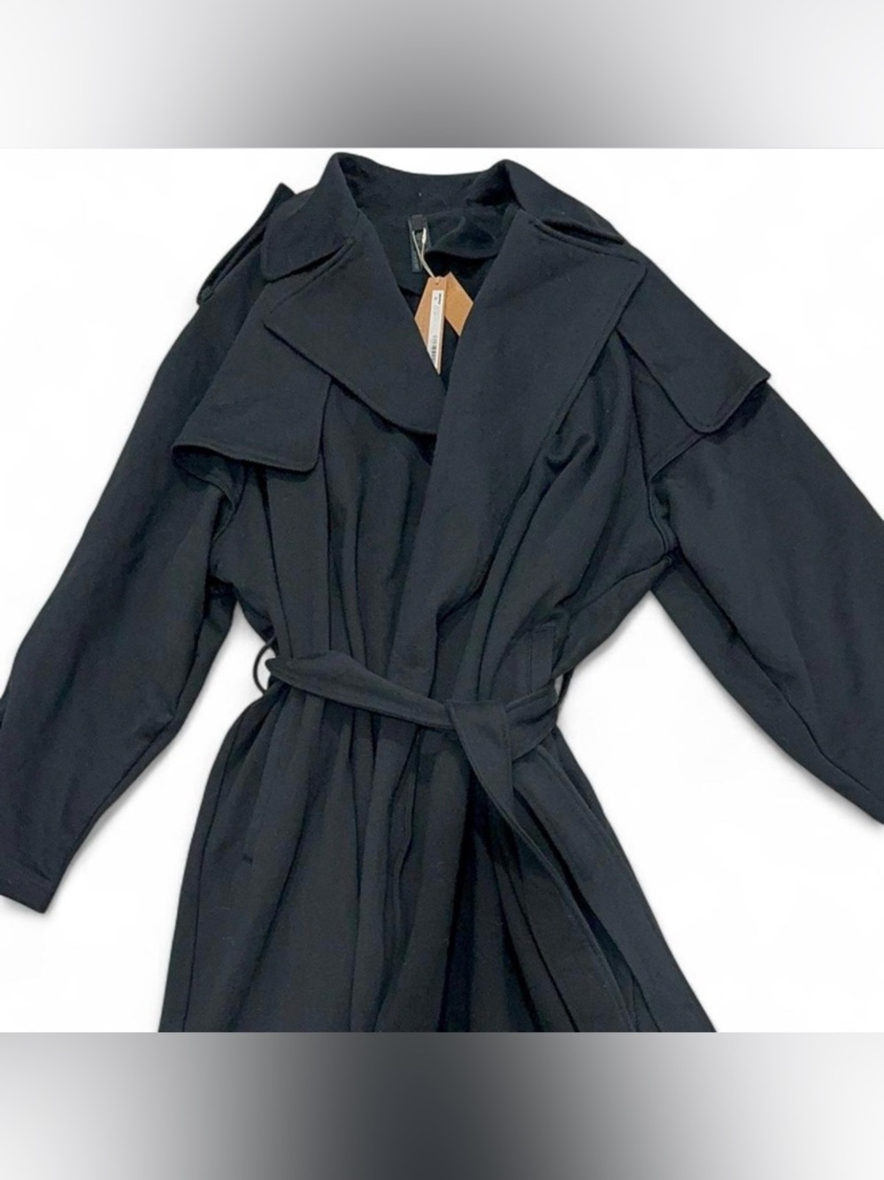 SKIMS Boyfriend Fleeced Oversized TrenchCoat in Onyx in size M. NEW WITH TAGS
